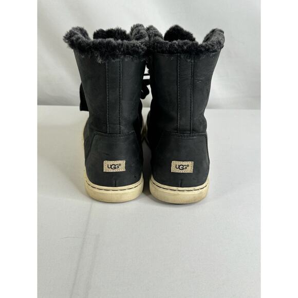 UGG Black Croft Luxe Quilt Shearling-Lined Boots, Women's Size 9 Style 1013908 - Picture 10 of 10